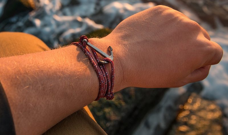 Armband mit Anker – ein Hit für Sommer